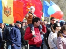 В Молдове митинговали против объединения с Румынией