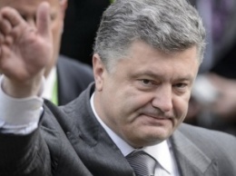 Порошенко назвал статью The New York Times о коррупции в Украине проявлением гибридной войны