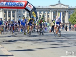 В Николаеве стартовали Всеукраинские соревнования по велоспорту среди юниоров