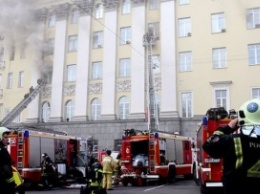 В Минобороны РФ - пожар «высшей категории сложности»