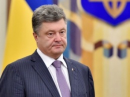 США выделит Украине 1 млрд долларов только при условии формирования новой коалиции - П.Порошенко