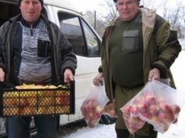 Рассекречены схемы хищения гуманитарки в "ЛНР": в день сепаратисты зарабатывают десятки тысяч