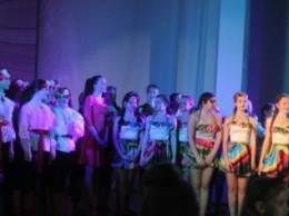 Студия современной хореографии "Стиль жизни" дала отчетный концерт в Днепродзержинске