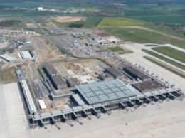 Германия: Аэропорт Берлин-Бранденбург не откроется раньше 2019 года