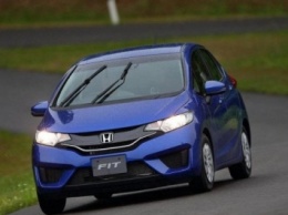 Honda отзывает 165 тысяч автомобилей моделей Vezel и Fit в Японии