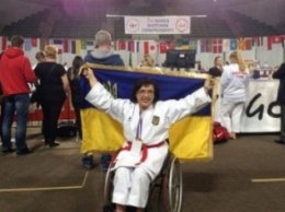 Женщина-инвалид из Мариуполя стала чемпионкой мира по карате (ФОТО)