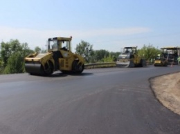 Половину всех сверхплановых поступлений, таможня направит на ремонт дорог Черниговщины