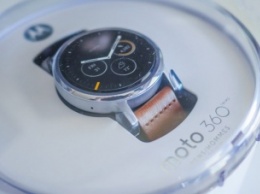 В России открыт предзаказ на «умные» часы Moto 360