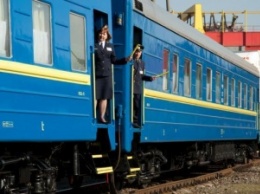 "Укрзализныця" расширила список дополнительных поездов на пасхальные и майские праздники