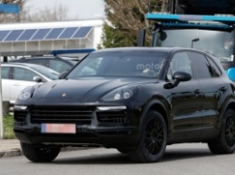 2018 Porsche Cayenne поймали во время тестов