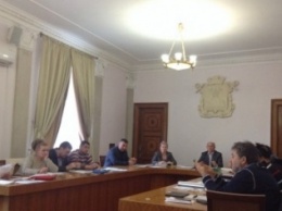 Николаевские депутаты со скрипом поделили бюджетные деньги по районам