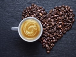 Ученые: Кофе влияет на реакцию людей