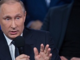 Путин рассказал о пользе взаимодействия журналистов и ОНФ