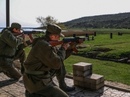 Под Одессой нацгвардейцы соревновались в стрельбе из боевого оружия