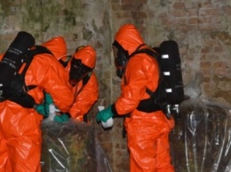 Бочки с неизвестным химическим веществом обнаружили во Львовской области