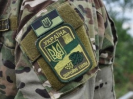 Пятеро украинских бойцов получили ранения за прошедшие сутки в зоне АТО