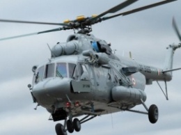 На админгранице с Крымом кружили три российские вертолета и самолет
