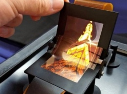 Компания Sharp презентовала первый прототип гибкого OLED-экрана