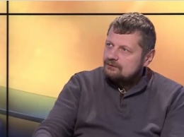 Мосийчук об отставке Яценюка: Надо не кровати в борделе переставлять, а радикально менять политику
