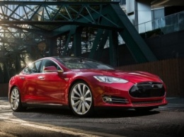 Tesla обновит седан Model S