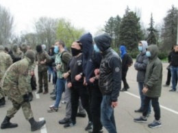 Вчерашние стычки в Одессе используют в противоборстве Труханова с Саакашвили, - эксперт