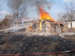 Из-за человеческой неосторожности в области за сутки случилось 15 пожаров