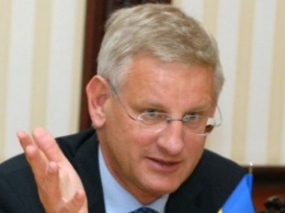Бильдт рассказал о «впечатляющай» работе правительства Яценюка