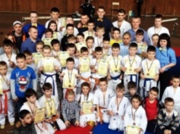 Полтавские каратисты привезли 34 медали