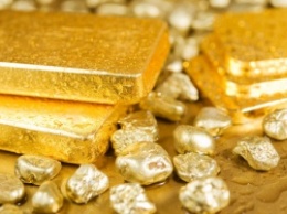 Почему золото дорожает