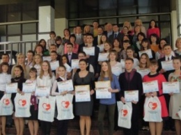 Школьница из Мариуполя выиграла поездку в Европу благодаря сочинению (ФОТО)