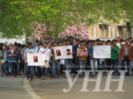 Память убитых студентов из Индии почтили в Ужгороде