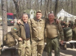 Новобугская делегация отвезла гуманитарную помощь бригаде артиллеристов под Мариуполем