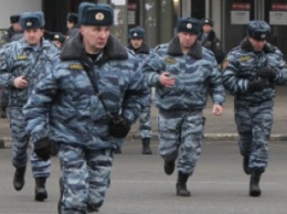 В Питере трое психбольных убили двух медсестер и сбежали из госпиталя