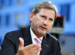 Брюссель призывает Киев ускорить формирование нового правительства