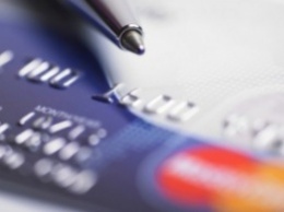 В НБУ констатировали рост числа мошеннических операций с платежными картами в Интернете