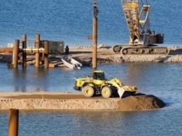 В России проблемы с Керчинским мостом: строительство затянется