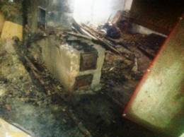 Мужчина умер во время пожара в собственном доме на Житомирщине