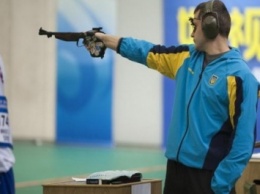 Спортсмены сборной Украины по пулевой стрельбе начали выступления на отборе к ОИ