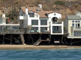 Дома знаменитостей: Джон Кьюсак продает или сдает в аренду свой дом, расположенный на побережье Малибу