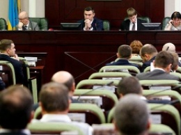 Депутаты Киевсовета вновь отказались от выборов в райсоветы