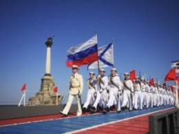 Войска Южного военного округа приступили к подготовке к майским военным парадам в Севастополе и Керчи