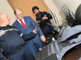 Пиротехники ГосЧС получили современное оборудование от ОБСЕ на 40 тыс. евро