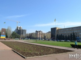 Мэр предложил устанавливать городскую елку на площади Соборной после ее реконструкции