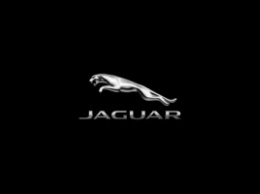 Jaguar опубликовал в Сети первый тизер удлиненного седана XF L