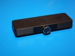 Intel создала микро-ПК Compute Stick с камерой RealSense