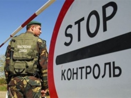 Поток автомобилей на админгранице с Крымом уменьшился с начала месяца в 1,5 раза