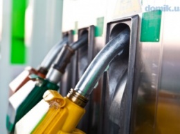 До конца апреля бензин может стоить на 1 гривну дороже