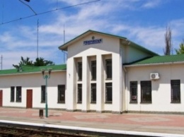 В Геническ планируют пустить двухэтажный поезд