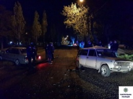 В центре Николаева пьяный 22-летний водитель Ford Scorpio врезался в "Жигули"
