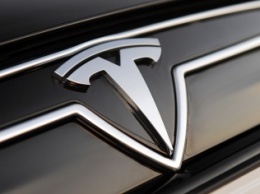 Tesla планирует пикап и еще две модели